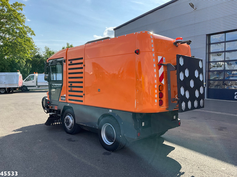 Ravo 5-Serie 560 with 3-rd brush - Barredora vial: foto 4 Ravo 5-Serie 560 with 3-rd brush - Barredora vial: foto 4