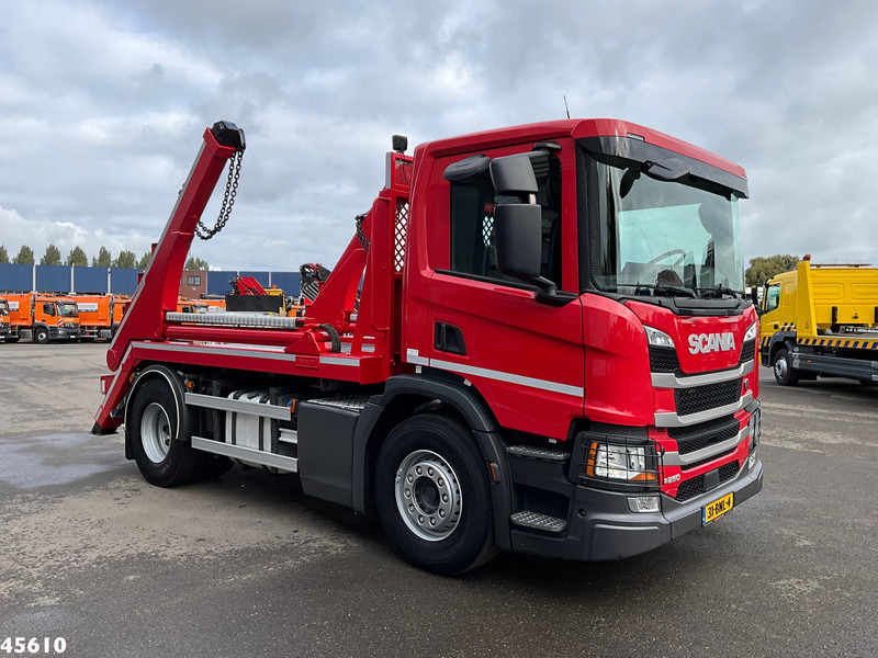 Scania P 250 Euro 6 Hyvalift 14 Ton portaalarmsysteem Just 106.234 Km! - Camión portacontenedor de cadenas: foto 2 Scania P 250 Euro 6 Hyvalift 14 Ton portaalarmsysteem Just 106.234 Km! - Camión portacontenedor de cadenas: foto 2