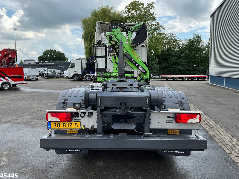 Scania R 440 Euro 6 Retarder Fassi 16 Tonmeter Z-kraan (bouwjaar 2018) - Camión multibasculante, Camión grúa: foto 3 Scania R 440 Euro 6 Retarder Fassi 16 Tonmeter Z-kraan (bouwjaar 2018) - Camión multibasculante, Camión grúa: foto 3