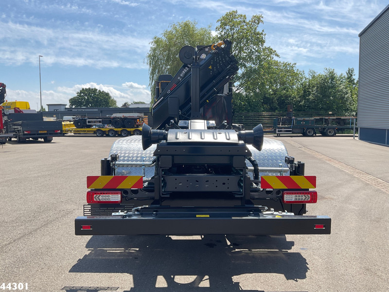 Volvo FMX 500 8x4 Euro 6 Hiab 65 Tonmeter laadkraan + Multilift 25 Ton haakarmsysteem NEW AND UNUSED! - Camión multibasculante, Camión grúa: foto 3 Volvo FMX 500 8x4 Euro 6 Hiab 65 Tonmeter laadkraan + Multilift 25 Ton haakarmsysteem NEW AND UNUSED! - Camión multibasculante, Camión grúa: foto 3
