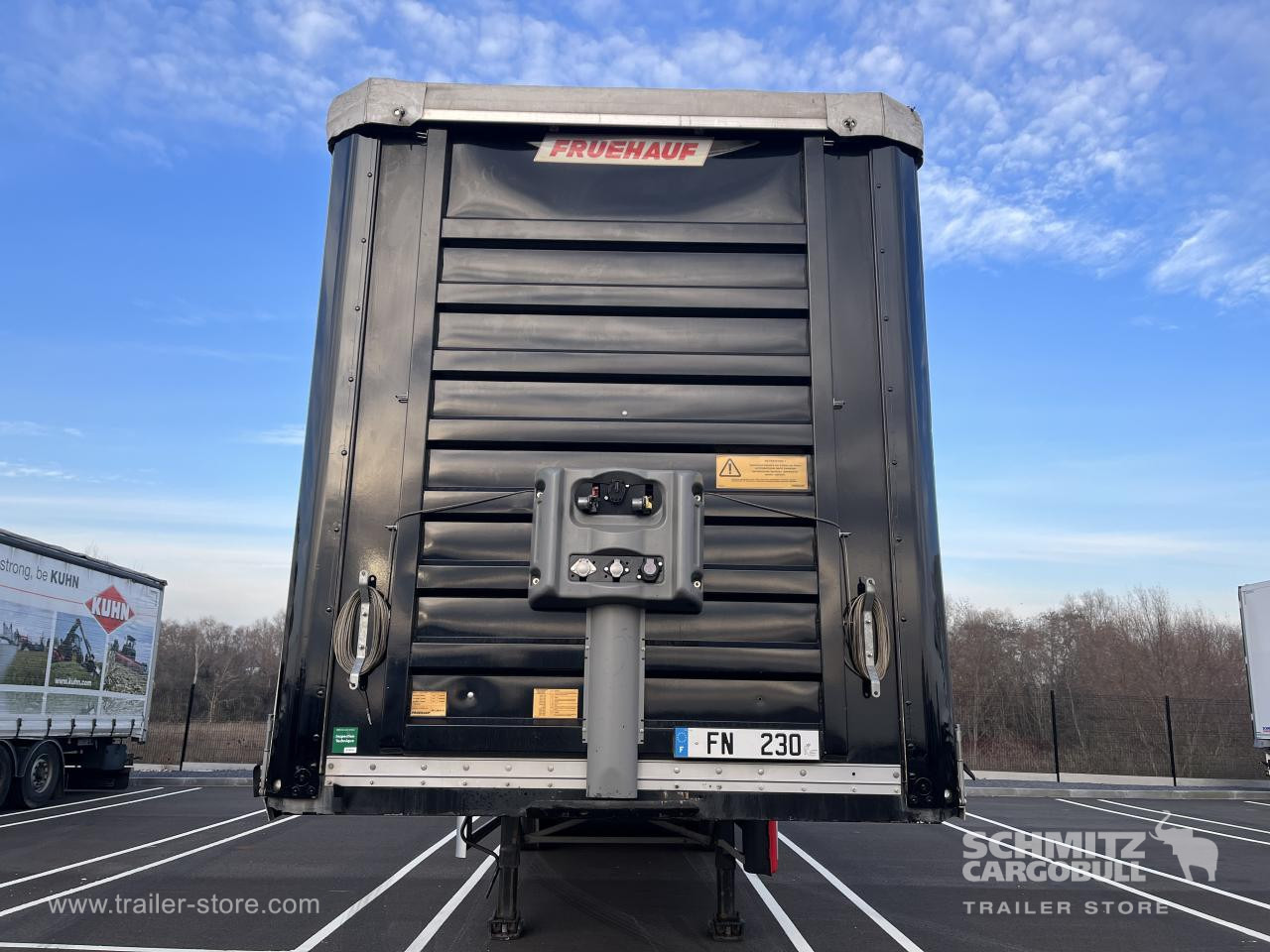 FRUEHAUF Curtainsider Standard - Semirremolque lona: foto 2 FRUEHAUF Curtainsider Standard - Semirremolque lona: foto 2