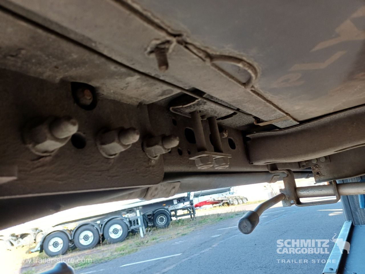 SCHMITZ Auflieger Curtainsider Standard - Semirremolque lona: foto 2 SCHMITZ Auflieger Curtainsider Standard - Semirremolque lona: foto 2