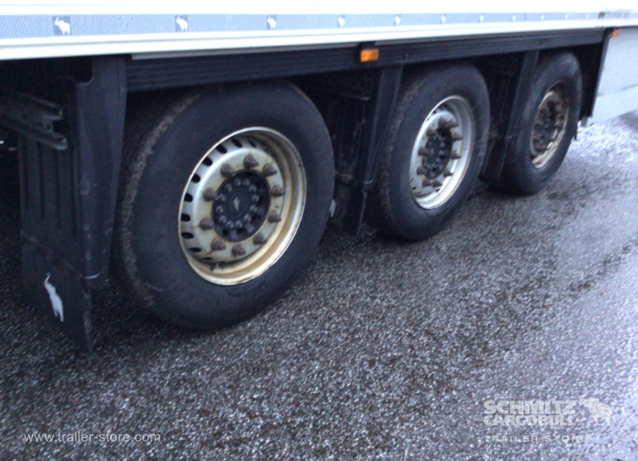 SCHMITZ Reefer Multitemp Double deck - Semirremolque isotérmico: foto 3 SCHMITZ Reefer Multitemp Double deck - Semirremolque isotérmico: foto 3