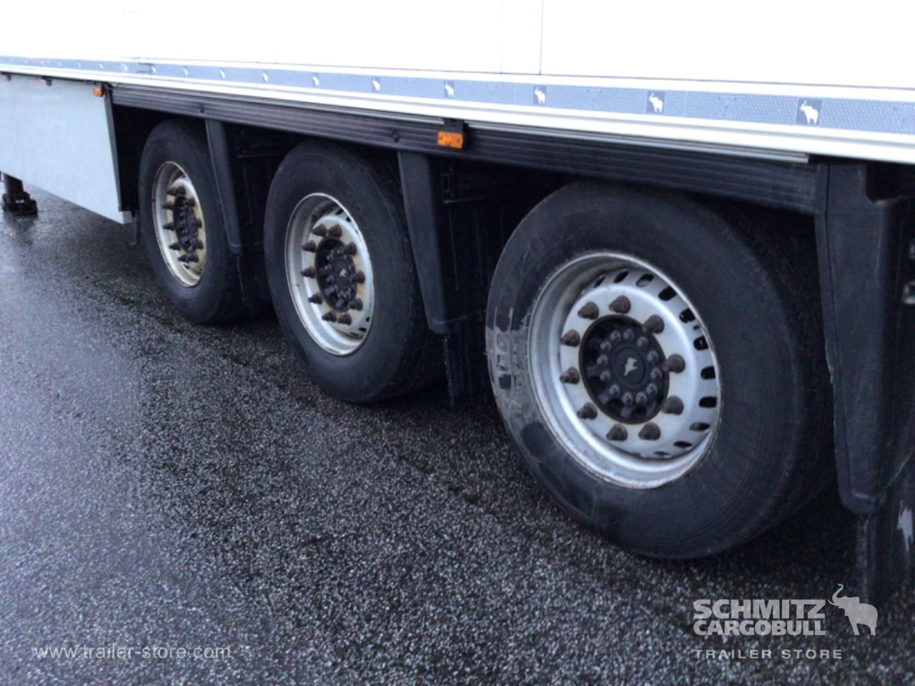 SCHMITZ Reefer Multitemp Double deck - Semirremolque isotérmico: foto 5 SCHMITZ Reefer Multitemp Double deck - Semirremolque isotérmico: foto 5