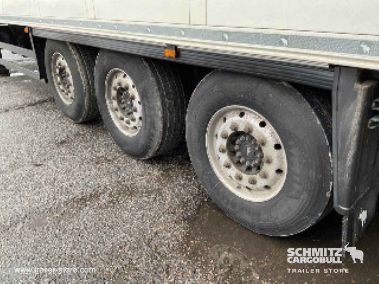 Semirremolque isotérmico SCHMITZ Reefer Standard: foto 9 Semirremolque isotérmico SCHMITZ Reefer Standard: foto 9