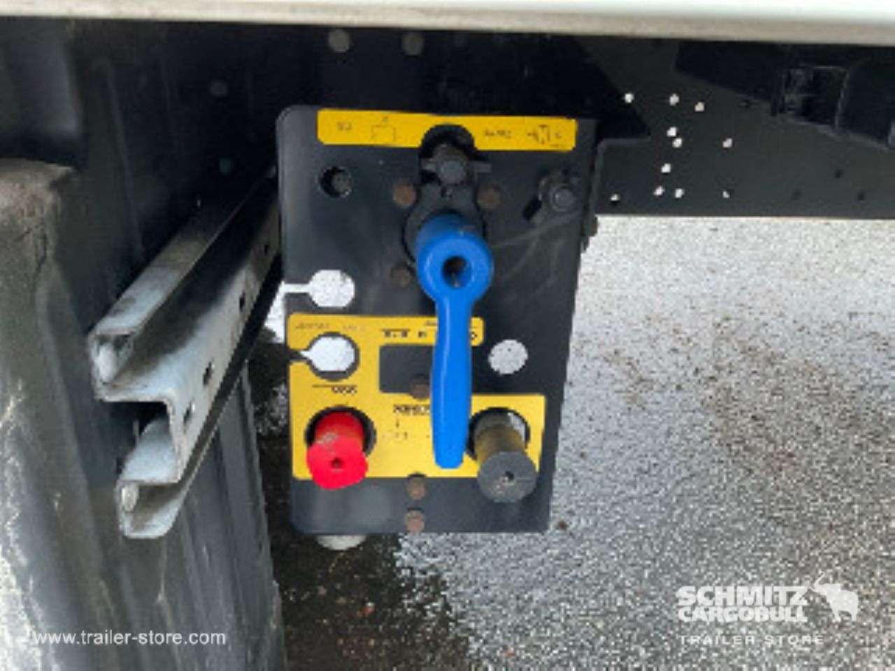 Semirremolque isotérmico SCHMITZ Reefer Standard: foto 10 Semirremolque isotérmico SCHMITZ Reefer Standard: foto 10