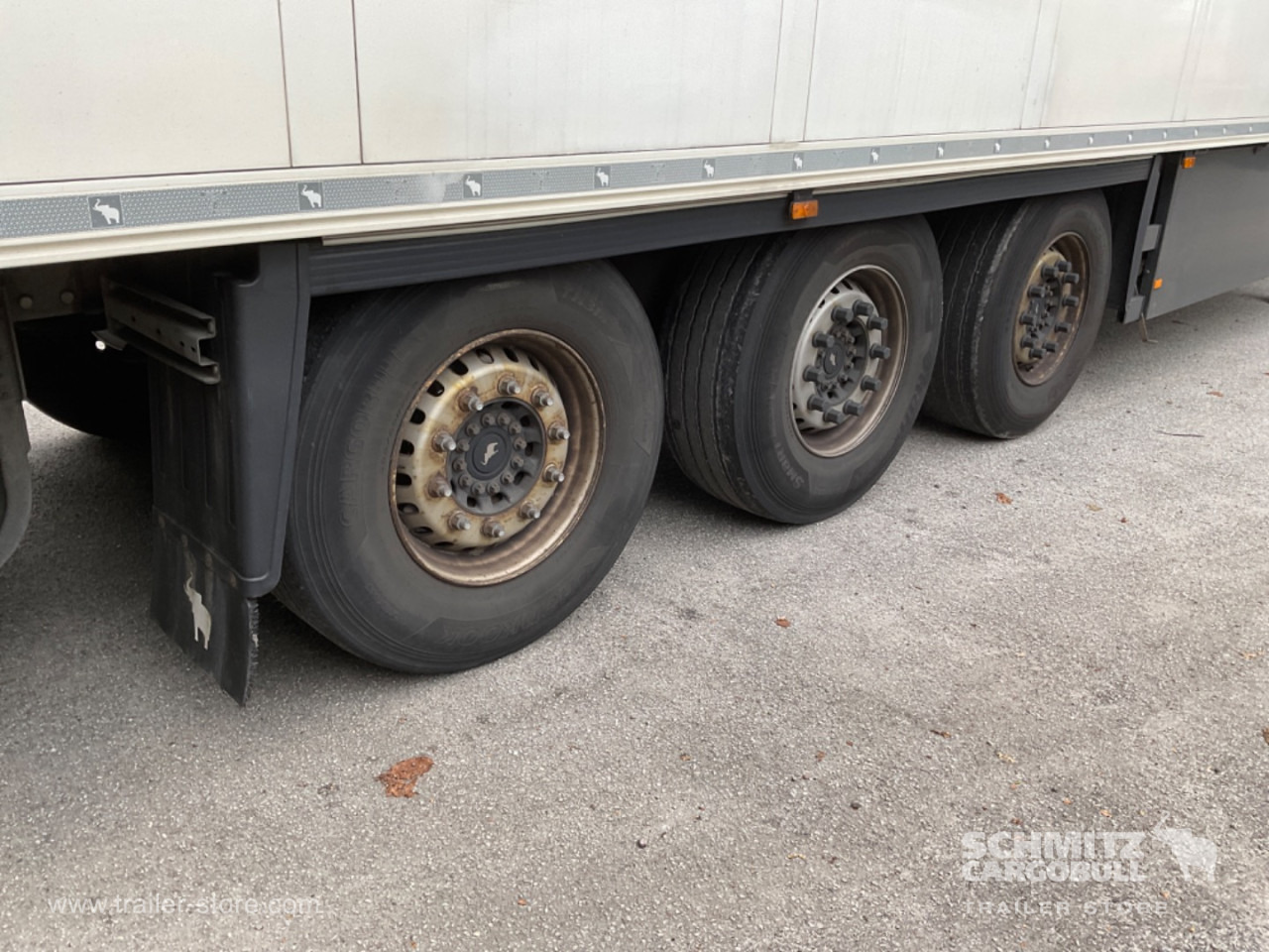 SCHMITZ Reefer Standard Double deck - Semirremolque isotérmico: foto 3 SCHMITZ Reefer Standard Double deck - Semirremolque isotérmico: foto 3