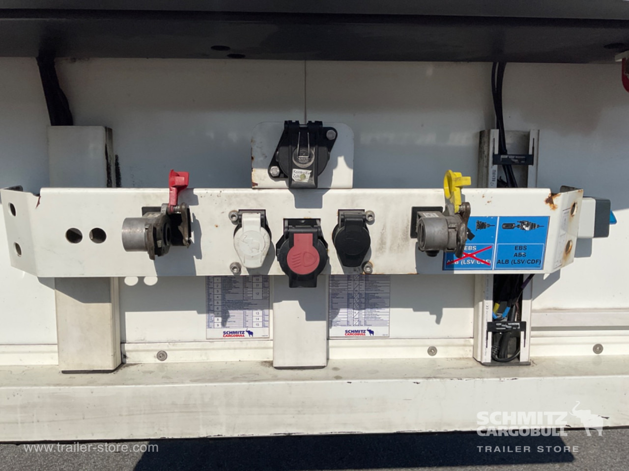 Leasing de SCHMITZ Reefer Standard Double deck SCHMITZ Reefer Standard Double deck: foto 14 Leasing de SCHMITZ Reefer Standard Double deck SCHMITZ Reefer Standard Double deck: foto 14