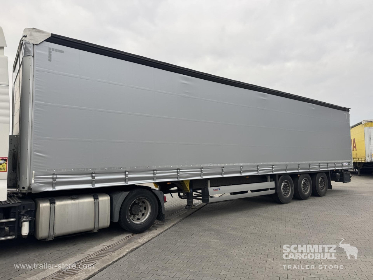 SCHMITZ Curtainsider Standard - Semirremolque lona: foto 5 SCHMITZ Curtainsider Standard - Semirremolque lona: foto 5
