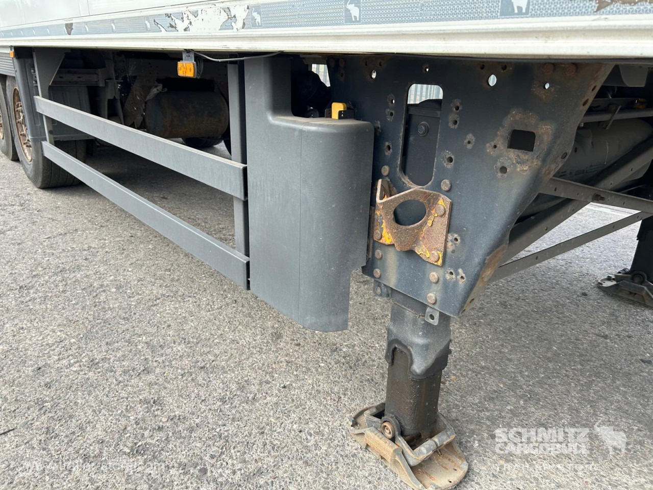 SCHMITZ Reefer Multitemp - Semirremolque isotérmico: foto 3 SCHMITZ Reefer Multitemp - Semirremolque isotérmico: foto 3