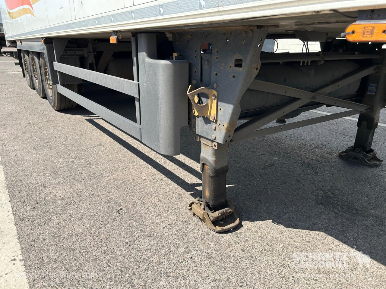 SCHMITZ Reefer Multitemp - Semirremolque isotérmico: foto 2 SCHMITZ Reefer Multitemp - Semirremolque isotérmico: foto 2