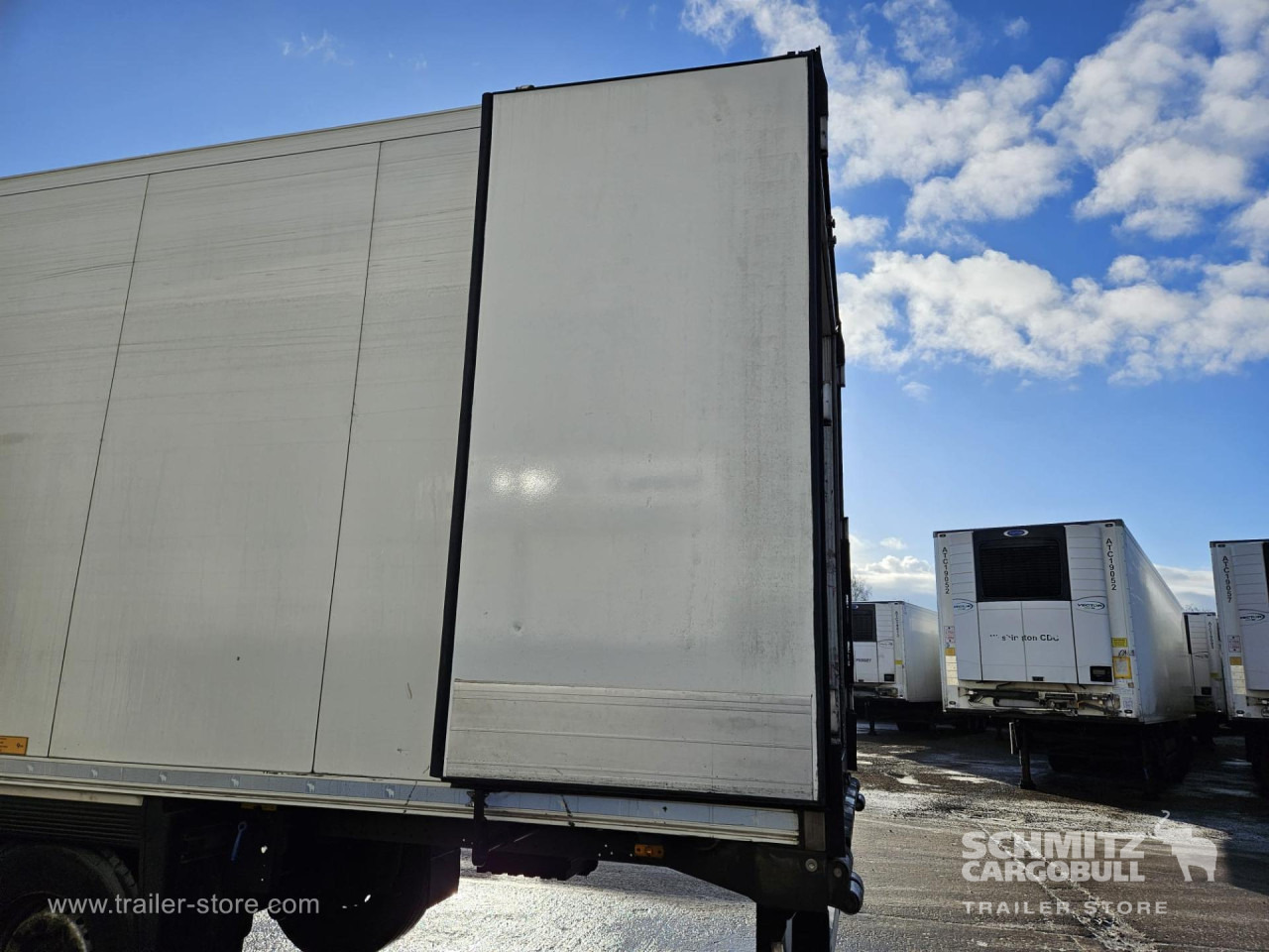Semirremolque isotérmico SCHMITZ Reefer Multitemp: foto 14