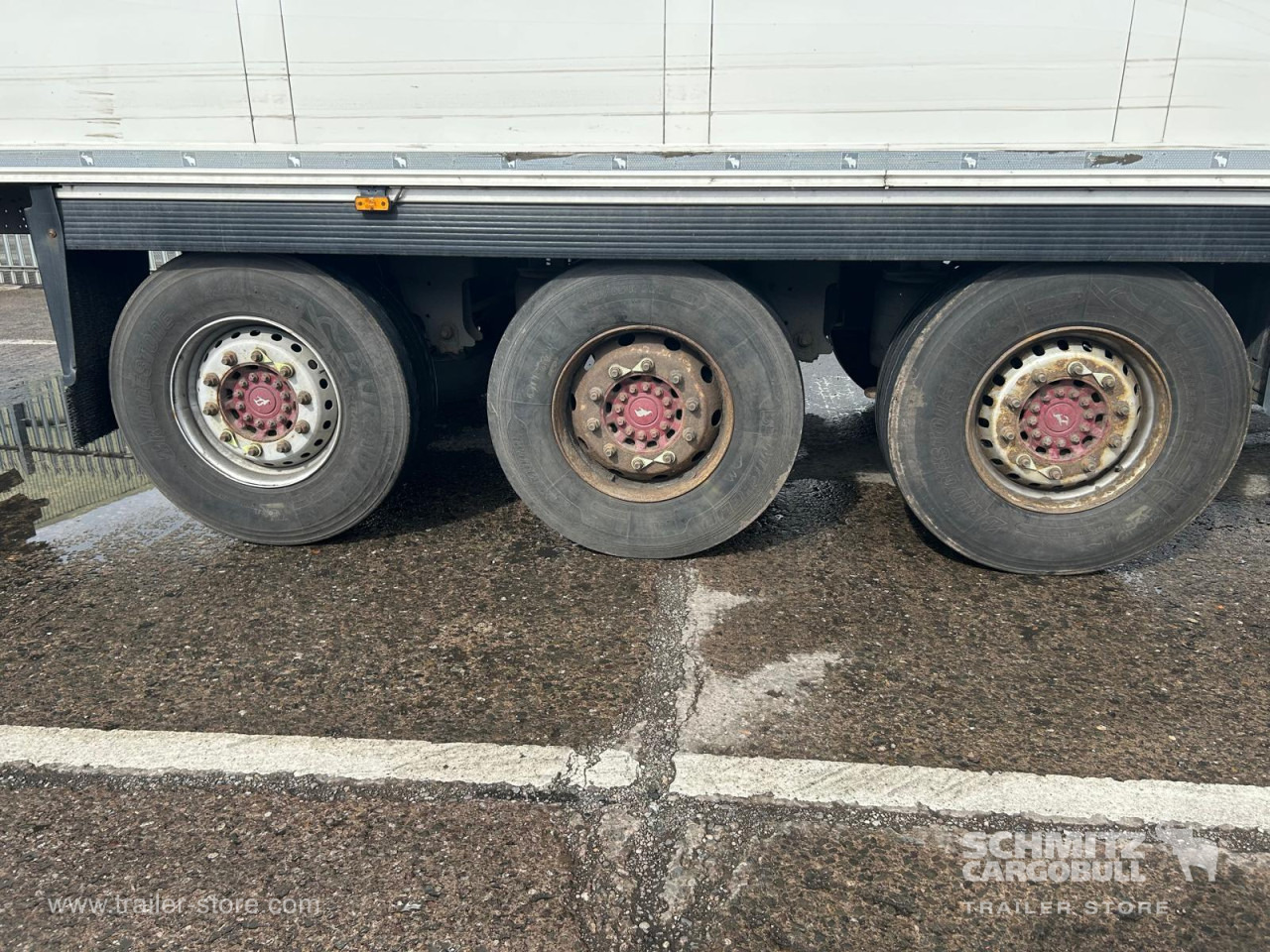 SCHMITZ Reefer Multitemp - Semirremolque isotérmico: foto 3 SCHMITZ Reefer Multitemp - Semirremolque isotérmico: foto 3