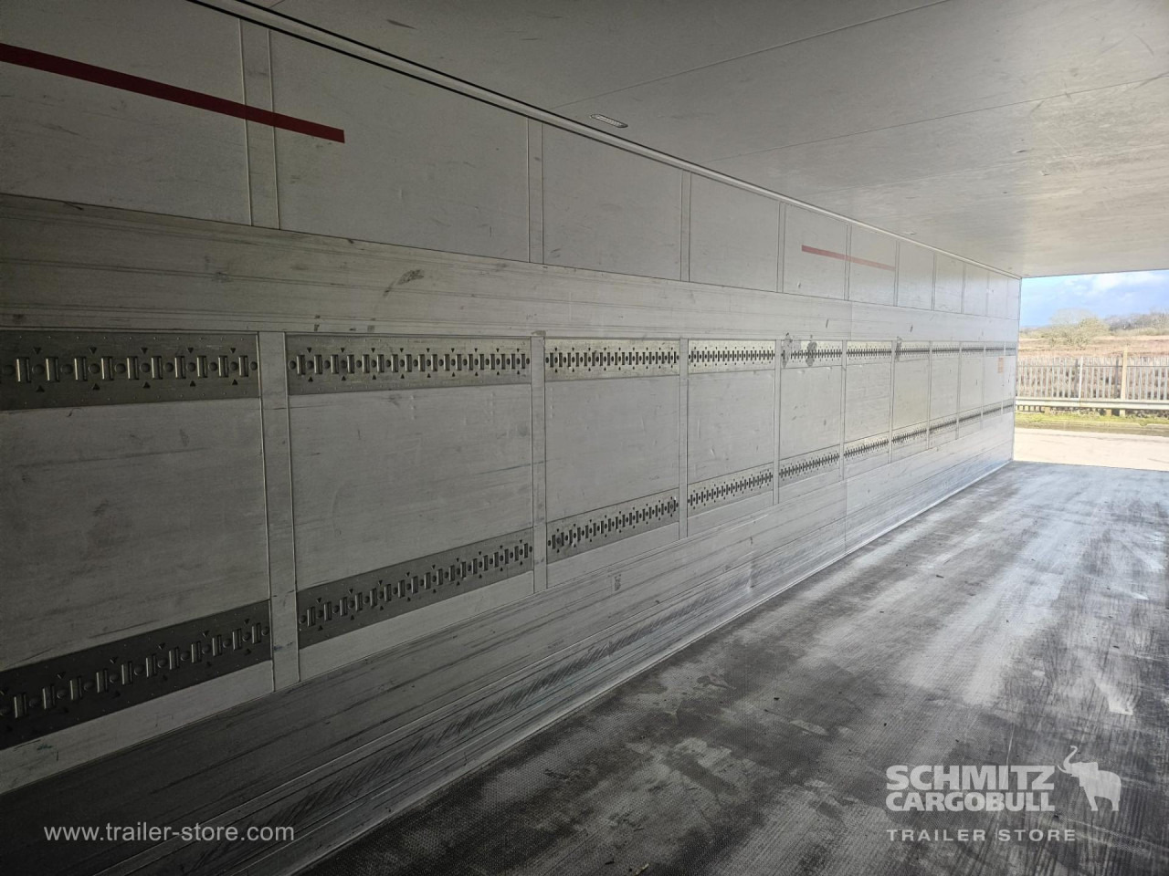 SCHMITZ Reefer Standard - Semirremolque isotérmico: foto 3 SCHMITZ Reefer Standard - Semirremolque isotérmico: foto 3