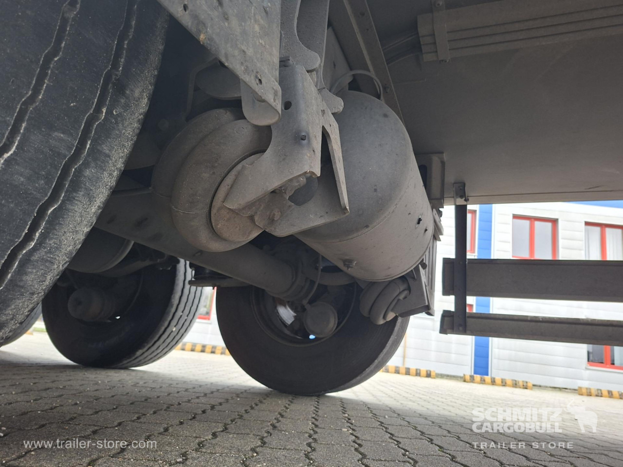 SCHMITZ Reefer Multitemp - Semirremolque isotérmico: foto 4 SCHMITZ Reefer Multitemp - Semirremolque isotérmico: foto 4