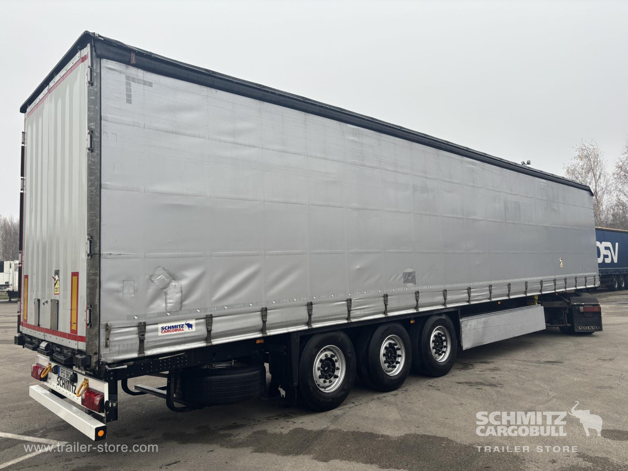 SCHMITZ Curtainsider Standard - Semirremolque lona: foto 1 SCHMITZ Curtainsider Standard - Semirremolque lona: foto 1