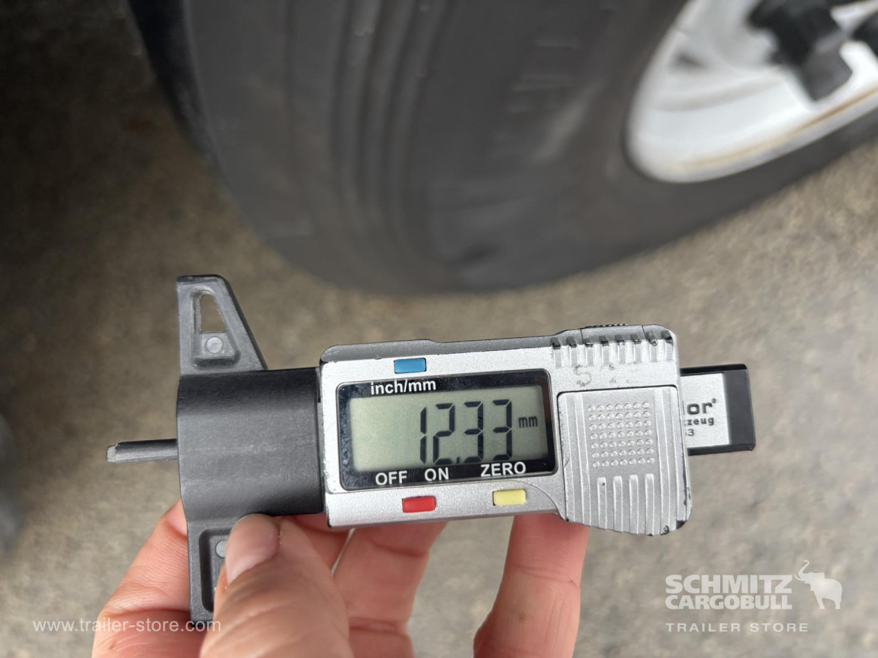 SCHMITZ Curtainsider Standard - Semirremolque lona: foto 3 SCHMITZ Curtainsider Standard - Semirremolque lona: foto 3