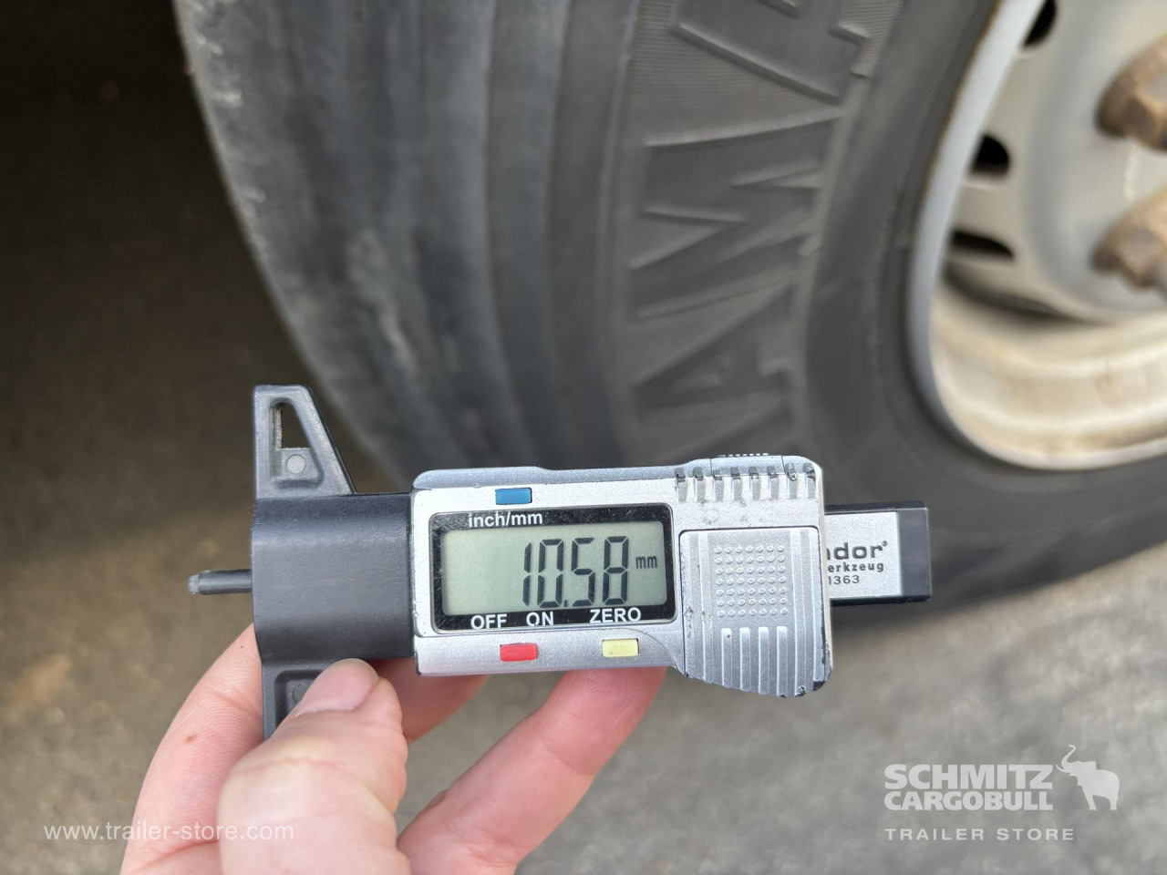 SCHMITZ Reefer Standard Double deck - Semirremolque isotérmico: foto 5 SCHMITZ Reefer Standard Double deck - Semirremolque isotérmico: foto 5