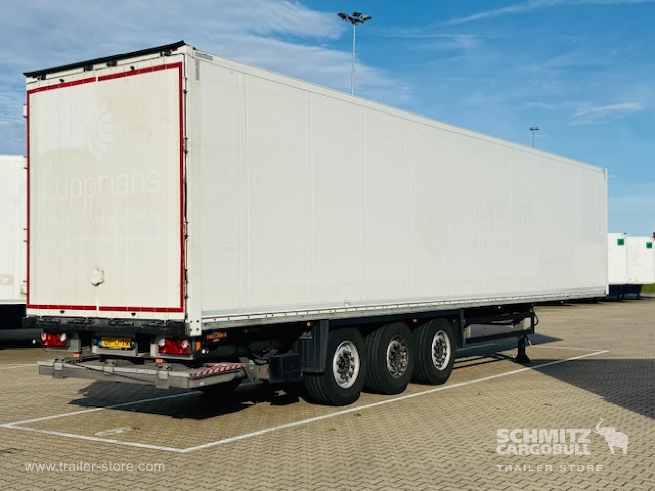 SCHMITZ Oplegger Kasten Standard Taillift - Semirremolque caja cerrada: foto 1 SCHMITZ Oplegger Kasten Standard Taillift - Semirremolque caja cerrada: foto 1