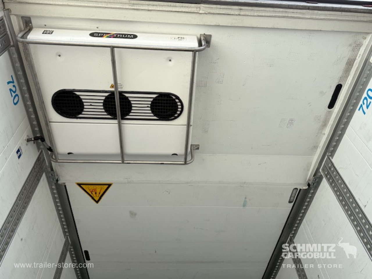 SCHMITZ Oplegger Vries Multitemp Double deck - Semirremolque isotérmico: foto 4 SCHMITZ Oplegger Vries Multitemp Double deck - Semirremolque isotérmico: foto 4