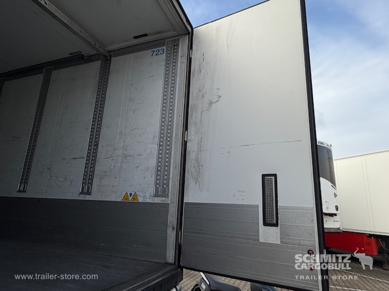 SCHMITZ Oplegger Vries Multitemp Double deck - Semirremolque isotérmico: foto 5 SCHMITZ Oplegger Vries Multitemp Double deck - Semirremolque isotérmico: foto 5
