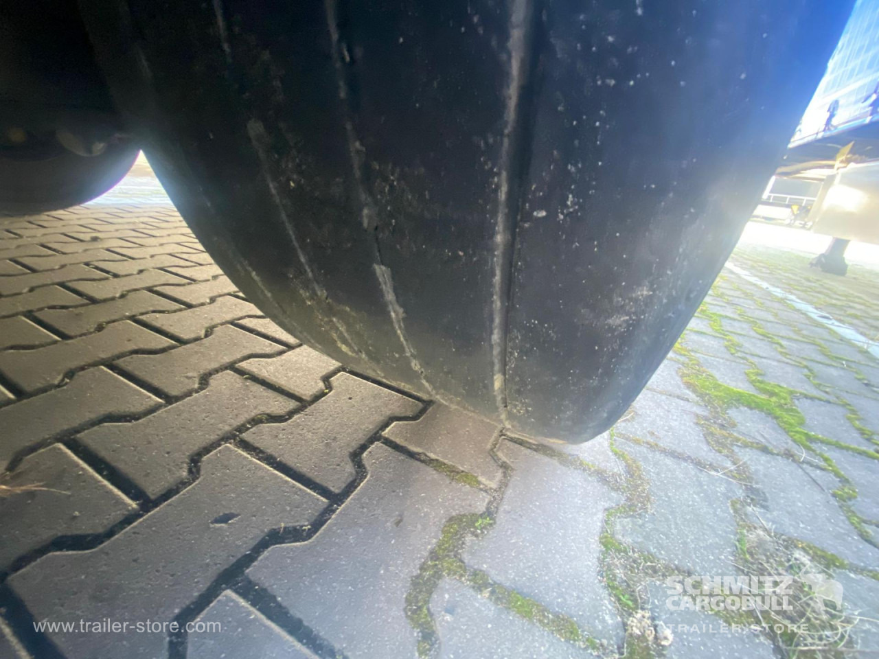 SCHMITZ Curtainsider Mega - Semirremolque lona: foto 2 SCHMITZ Curtainsider Mega - Semirremolque lona: foto 2