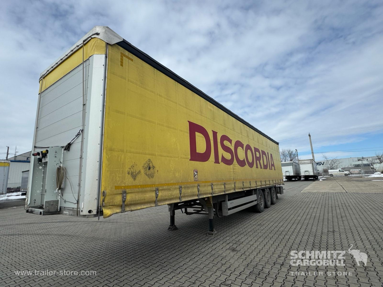 SCHMITZ Curtainsider Standard - Semirremolque lona: foto 4 SCHMITZ Curtainsider Standard - Semirremolque lona: foto 4