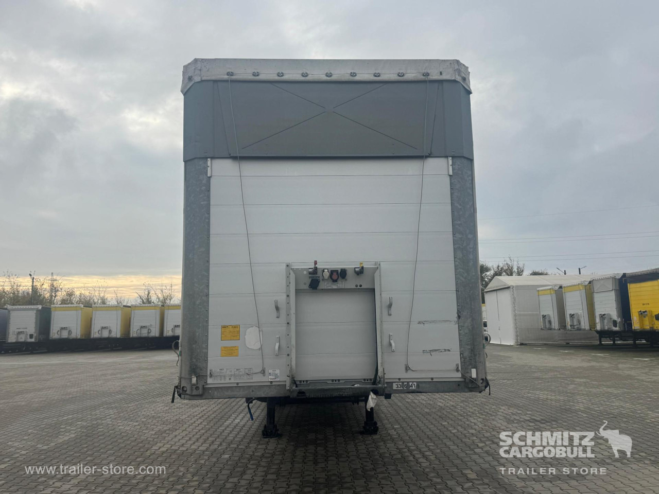 Semirremolque lona SCHMITZ Curtainsider Standard: foto 10