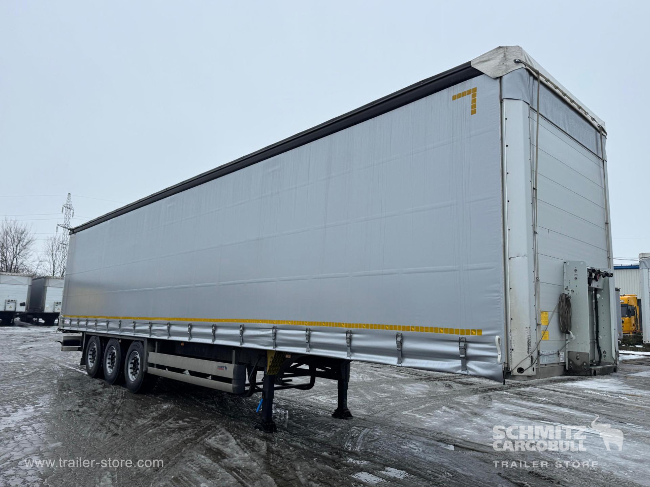 SCHMITZ Curtainsider Standard - Semirremolque lona: foto 1 SCHMITZ Curtainsider Standard - Semirremolque lona: foto 1