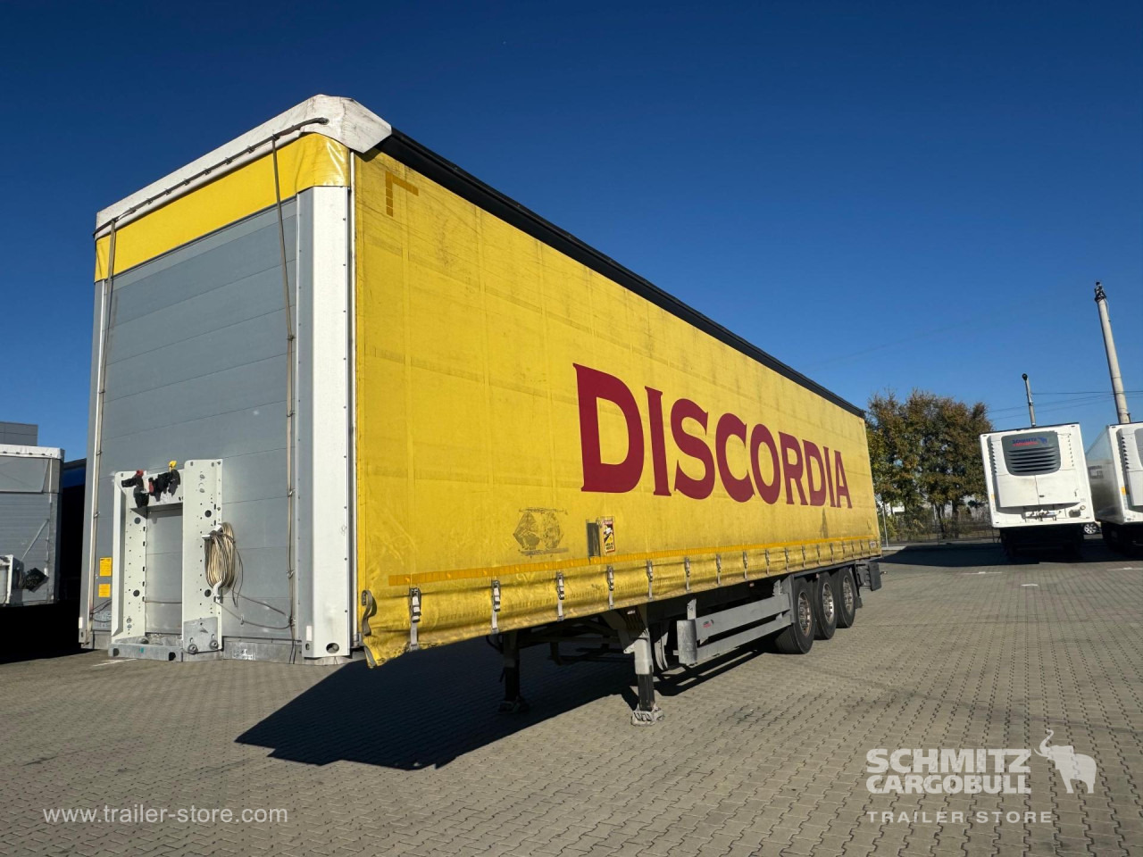 SCHMITZ Curtainsider Standard - Semirremolque lona: foto 1 SCHMITZ Curtainsider Standard - Semirremolque lona: foto 1