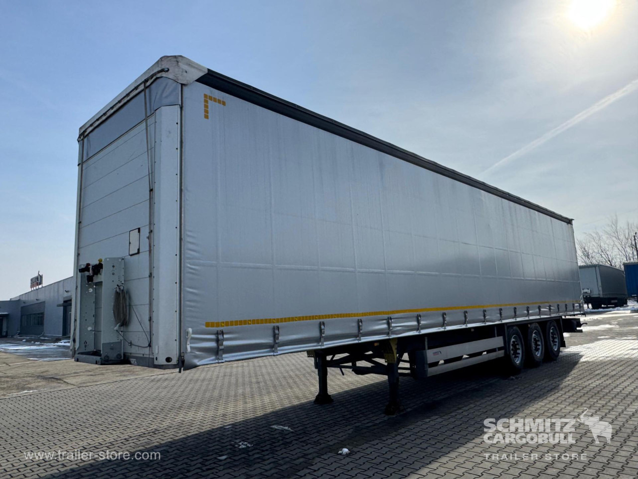 SCHMITZ Curtainsider Standard - Semirremolque lona: foto 4 SCHMITZ Curtainsider Standard - Semirremolque lona: foto 4