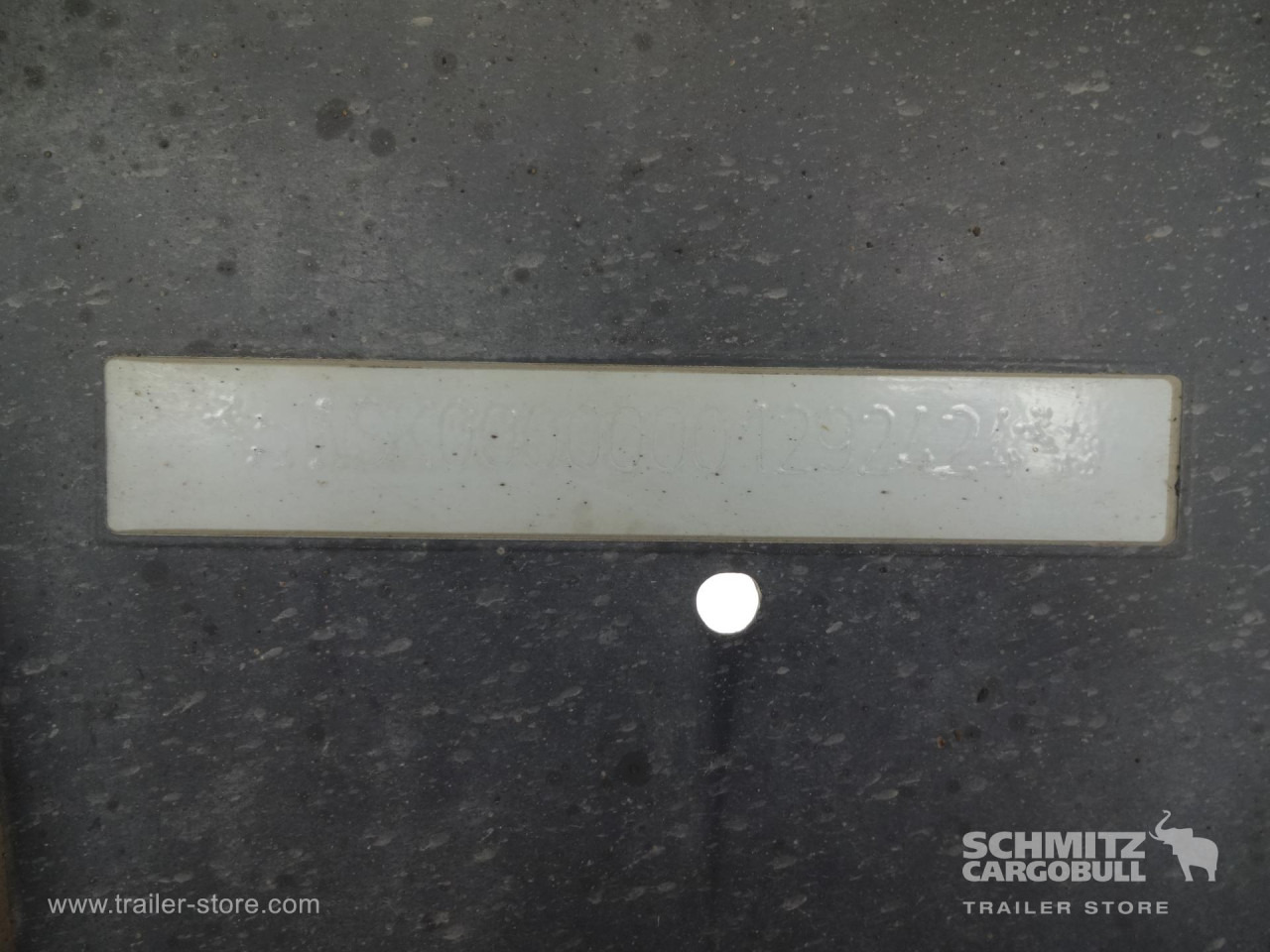Semirremolque volquete SCHMITZ Tipper Steel half pipe body 28m³: foto 8