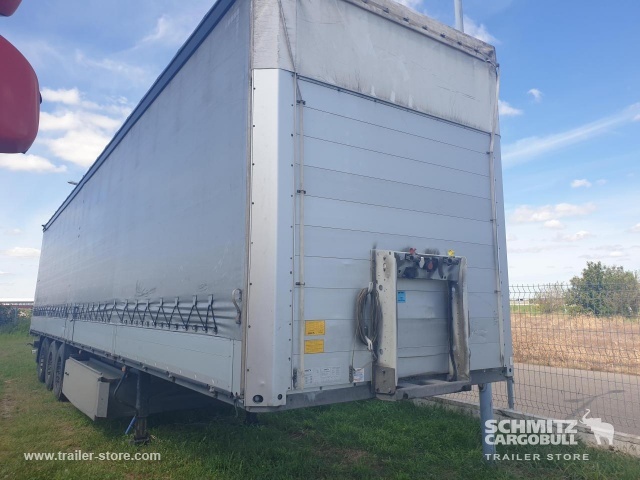SCHMITZ Curtainsider Standard - Semirremolque lona: foto 2 SCHMITZ Curtainsider Standard - Semirremolque lona: foto 2