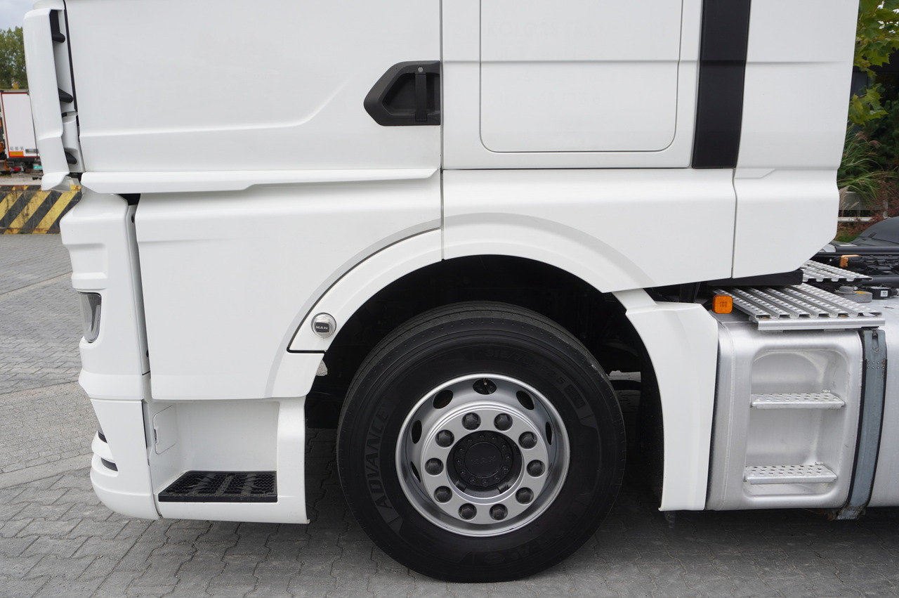 Cabeza tractora MAN TGX 28.510 6x2 / Sleeper cab / NEW tires / GVW 65 t: foto 17 Cabeza tractora MAN TGX 28.510 6x2 / Sleeper cab / NEW tires / GVW 65 t: foto 17