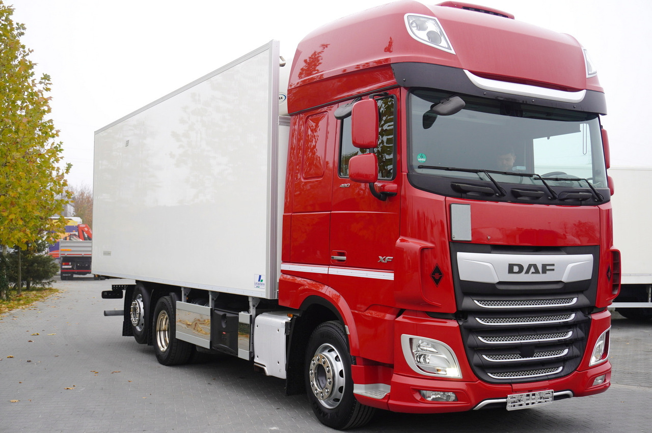 DAF XF 480 SSC E6 6x2 Refrigerated 18 pallets / 180 tho.km! year 2020 - Camión frigorífico: foto 1 DAF XF 480 SSC E6 6x2 Refrigerated 18 pallets / 180 tho.km! year 2020 - Camión frigorífico: foto 1