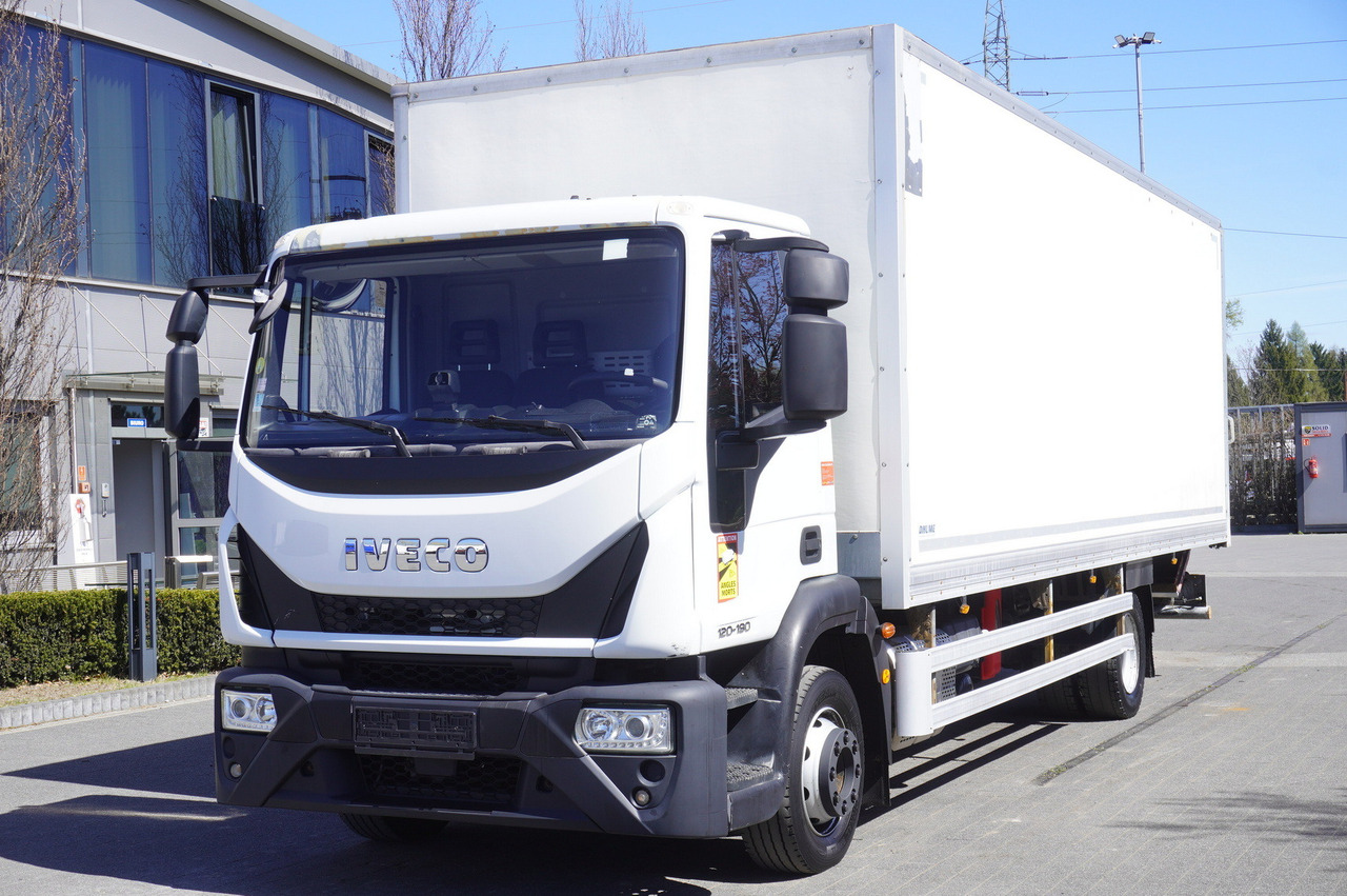 IVECO 120-190 / 160 thousand km !!! / Box 18 EPAL / Dhollandia lift 1500 kg - Camión caja cerrada: foto 1 IVECO 120-190 / 160 thousand km !!! / Box 18 EPAL / Dhollandia lift 1500 kg - Camión caja cerrada: foto 1
