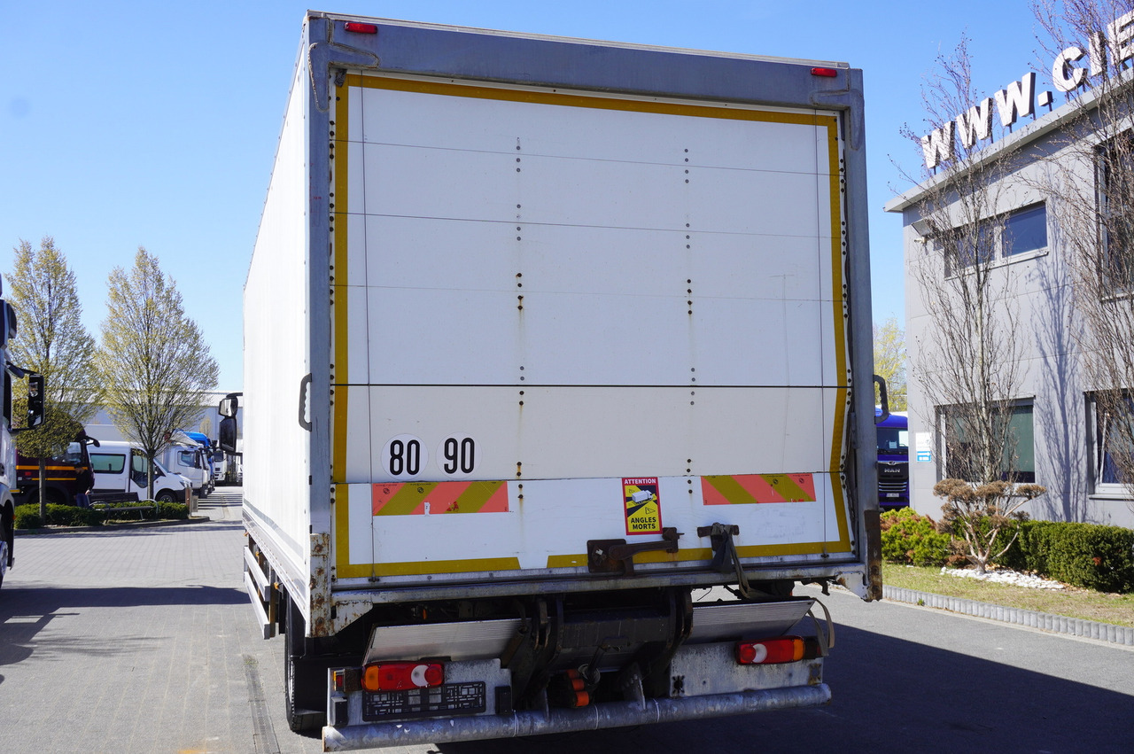 IVECO Eurocargo 120-190 / 160 thousand km !!! / Box 18 EPAL / Dhollandia lift 1500 kg - Camión caja cerrada: foto 4 IVECO Eurocargo 120-190 / 160 thousand km !!! / Box 18 EPAL / Dhollandia lift 1500 kg - Camión caja cerrada: foto 4