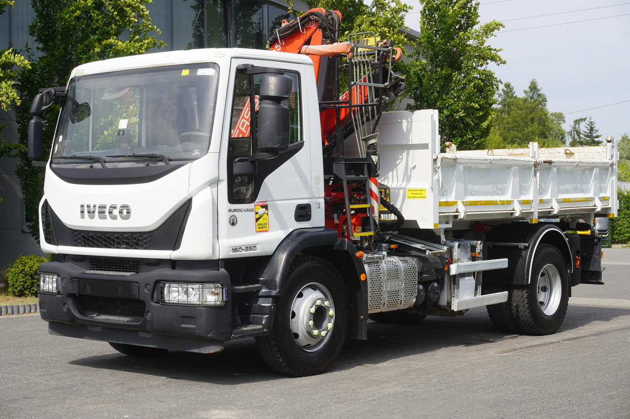 IVECO Eurocargo 160-250 / Fassi F95 crane / 120 tho. km / 3-sided tipper - Camión volquete, Camión grúa: foto 3 IVECO Eurocargo 160-250 / Fassi F95 crane / 120 tho. km / 3-sided tipper - Camión volquete, Camión grúa: foto 3