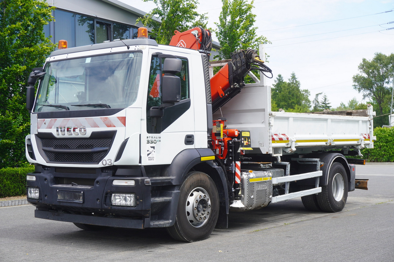 IVECO STRALIS 330 E6 / FASSI 195A 8.5 T / 3-side tipper - Camión grúa: foto 2 IVECO STRALIS 330 E6 / FASSI 195A 8.5 T / 3-side tipper - Camión grúa: foto 2