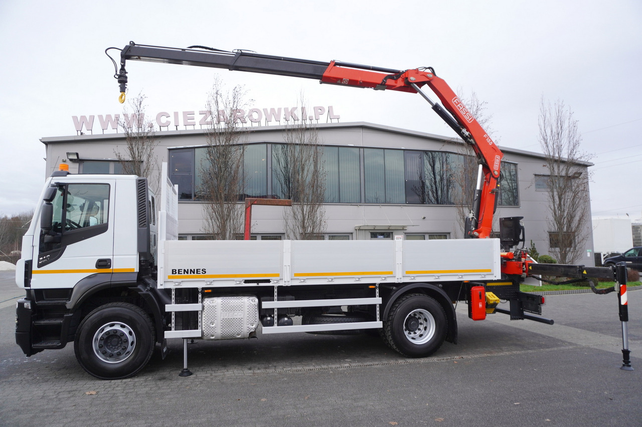 IVECO Stralis X-Way 310 4x2 E6 / Fassi F155 crane / 670 MTH / Remote control / Rotator / 130 tho. km - Camión grúa: foto 3 IVECO Stralis X-Way 310 4x2 E6 / Fassi F155 crane / 670 MTH / Remote control / Rotator / 130 tho. km - Camión grúa: foto 3