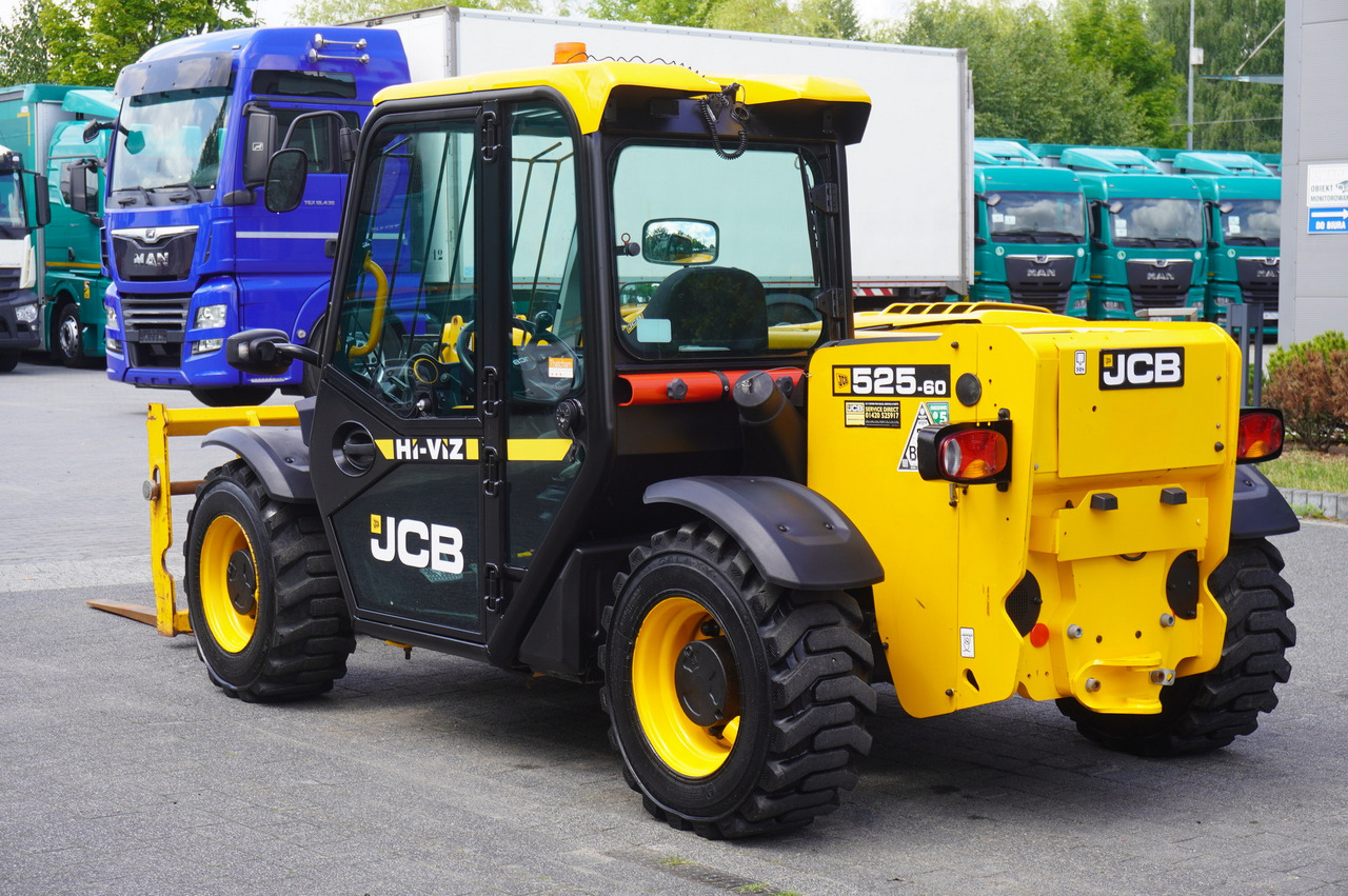 JCB 525-60T5 / 2022 / 860 MTH! / 2.5 T / Reach 6 m / joystick - Cargadora de ruedas telescópica: foto 4 JCB 525-60T5 / 2022 / 860 MTH! / 2.5 T / Reach 6 m / joystick - Cargadora de ruedas telescópica: foto 4