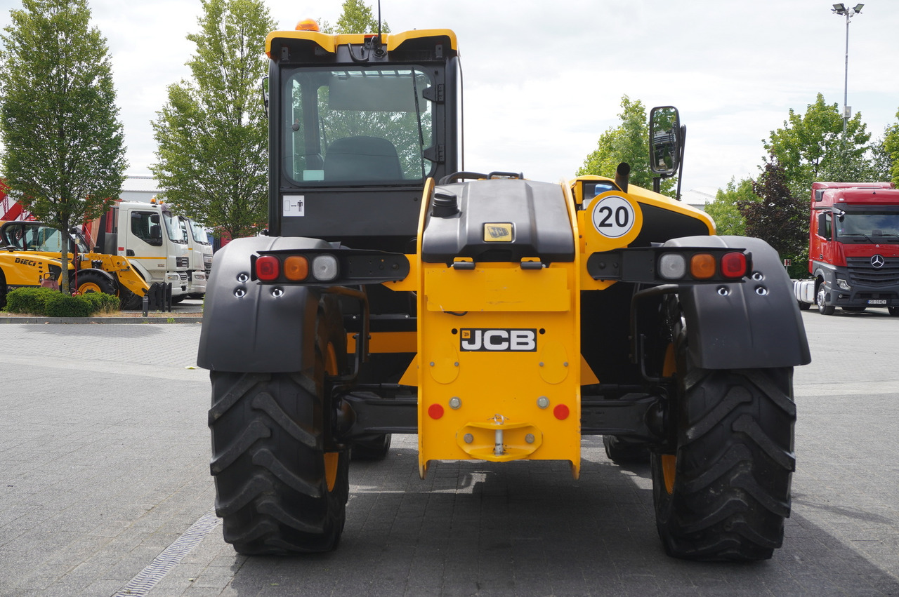 JCB 526-56 AGRI Plus / 5.6 m telescopic loader / joystick - Cargadora de ruedas telescópica: foto 4 JCB 526-56 AGRI Plus / 5.6 m telescopic loader / joystick - Cargadora de ruedas telescópica: foto 4