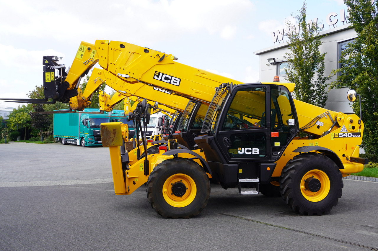 JCB 540-140 telescopic loader / 14 m range / 1800 MTH / Several units - Cargadora de ruedas telescópica: foto 4 JCB 540-140 telescopic loader / 14 m range / 1800 MTH / Several units - Cargadora de ruedas telescópica: foto 4