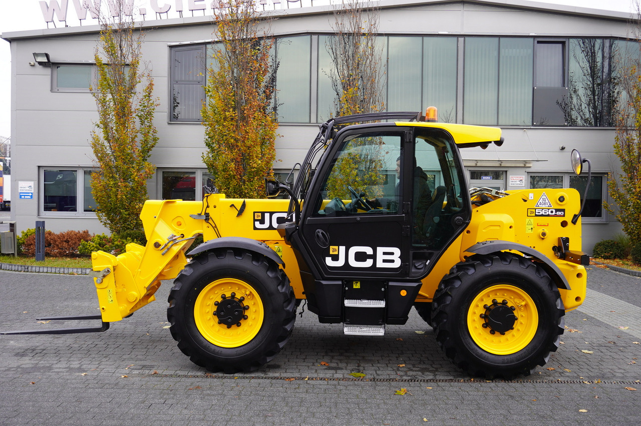 JCB 560-80 / 6 ton lifting capacity / power 146 HP - Cargadora de ruedas: foto 2 JCB 560-80 / 6 ton lifting capacity / power 146 HP - Cargadora de ruedas: foto 2