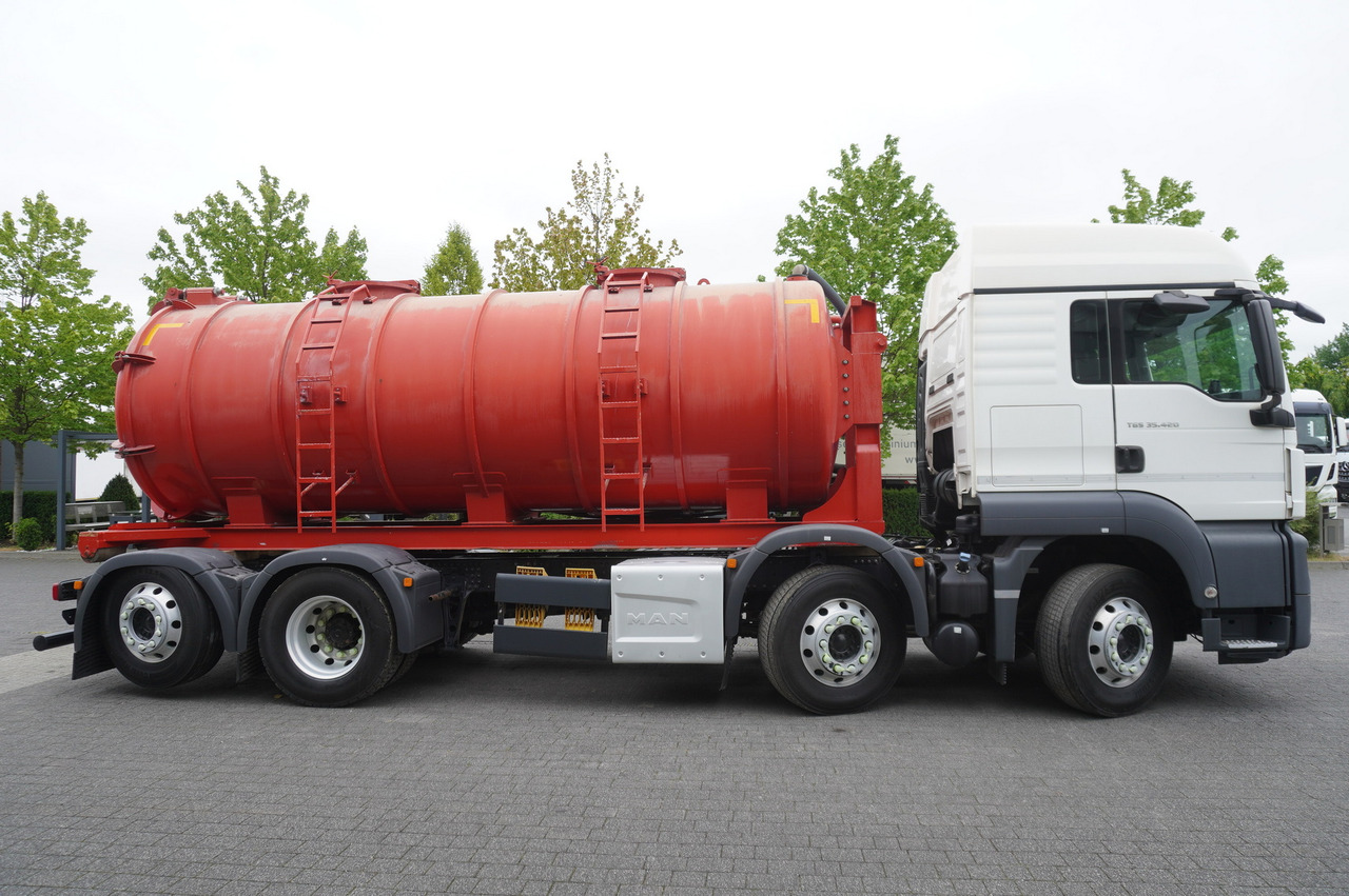 MAN TGS 35.420 8×2 / NEW septic barrel 13000 L / 3 steered axles - Inyector de purín: foto 5 MAN TGS 35.420 8×2 / NEW septic barrel 13000 L / 3 steered axles - Inyector de purín: foto 5