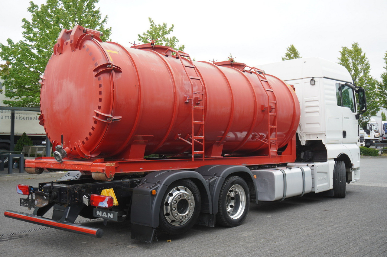 MAN TGX 26.500 / NEW Stal Septic barrel 13000 l / steering 3rd axle - Cuba de purín: foto 4 MAN TGX 26.500 / NEW Stal Septic barrel 13000 l / steering 3rd axle - Cuba de purín: foto 4