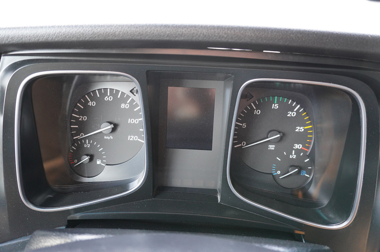 Camión lona MERCEDES-BENZ Actros 1835 E6 4×2 / Curtainsider 21 pallets / tail lift 1.5t: foto 7 Camión lona MERCEDES-BENZ Actros 1835 E6 4×2 / Curtainsider 21 pallets / tail lift 1.5t: foto 7