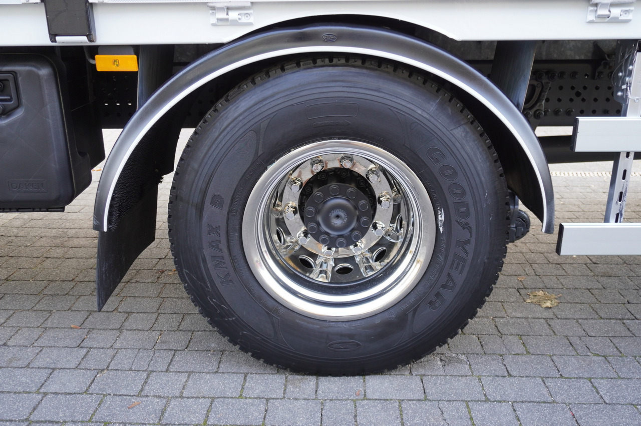 Camión lona MERCEDES-BENZ Actros 1835 E6 4×2 / Curtainsider 21 pallets / tail lift 1.5t: foto 24 Camión lona MERCEDES-BENZ Actros 1835 E6 4×2 / Curtainsider 21 pallets / tail lift 1.5t: foto 24