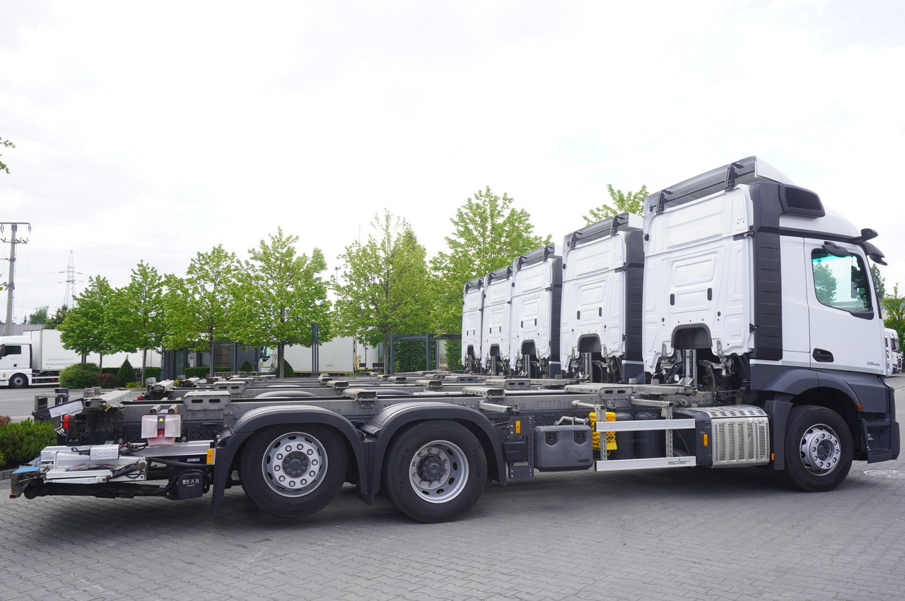 MERCEDES-BENZ Actros 2545 6×2 MP5 / ADR AT / 12 units - Camión portacontenedore/ Intercambiable: foto 3 MERCEDES-BENZ Actros 2545 6×2 MP5 / ADR AT / 12 units - Camión portacontenedore/ Intercambiable: foto 3