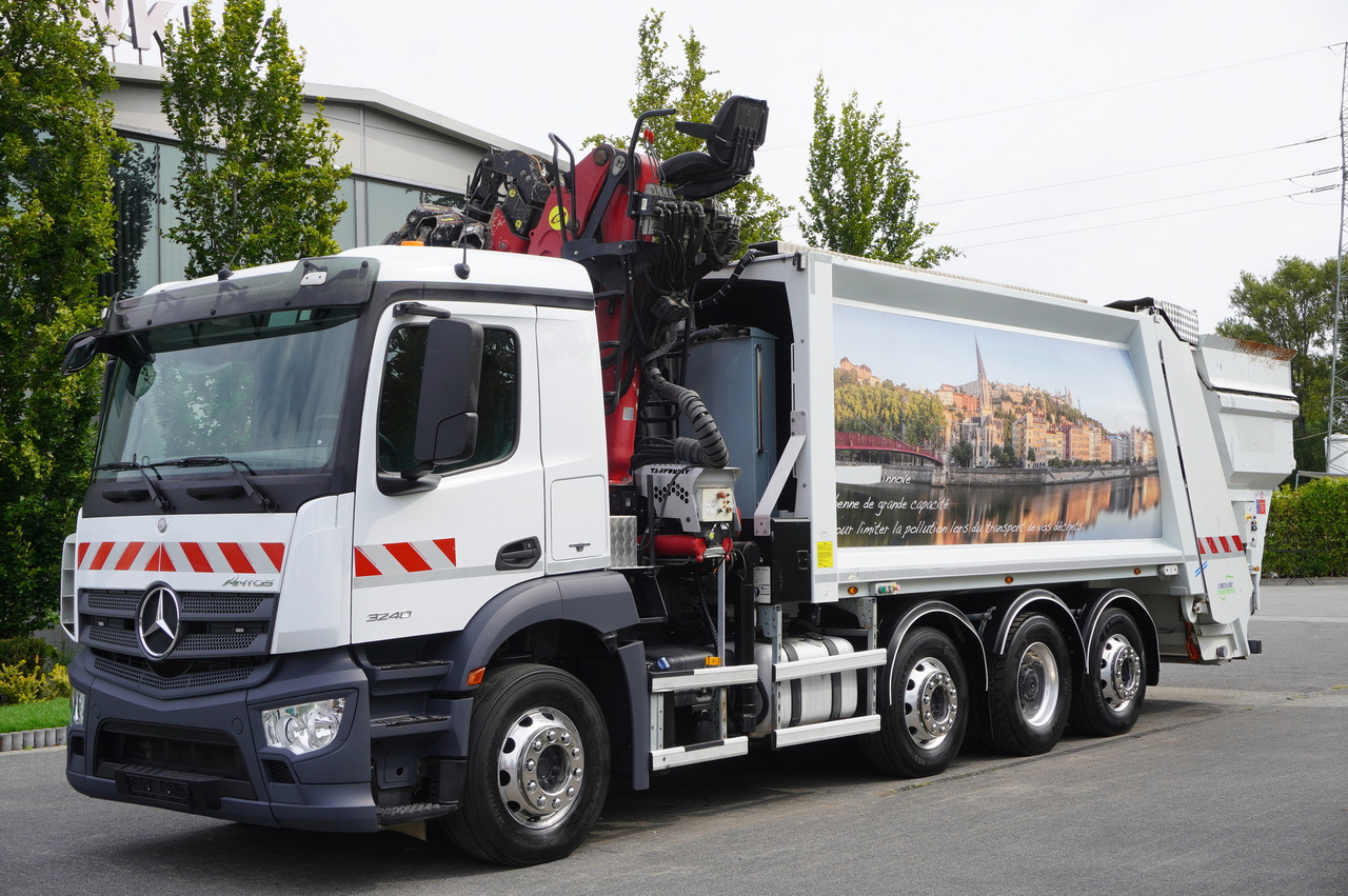 MERCEDES-BENZ Antos 3240 8x2 / Tajfun 5T crane / Farid Industries garbage truck/ 3 steered axles - Limpieza de alcantarillado: foto 3 MERCEDES-BENZ Antos 3240 8x2 / Tajfun 5T crane / Farid Industries garbage truck/ 3 steered axles - Limpieza de alcantarillado: foto 3